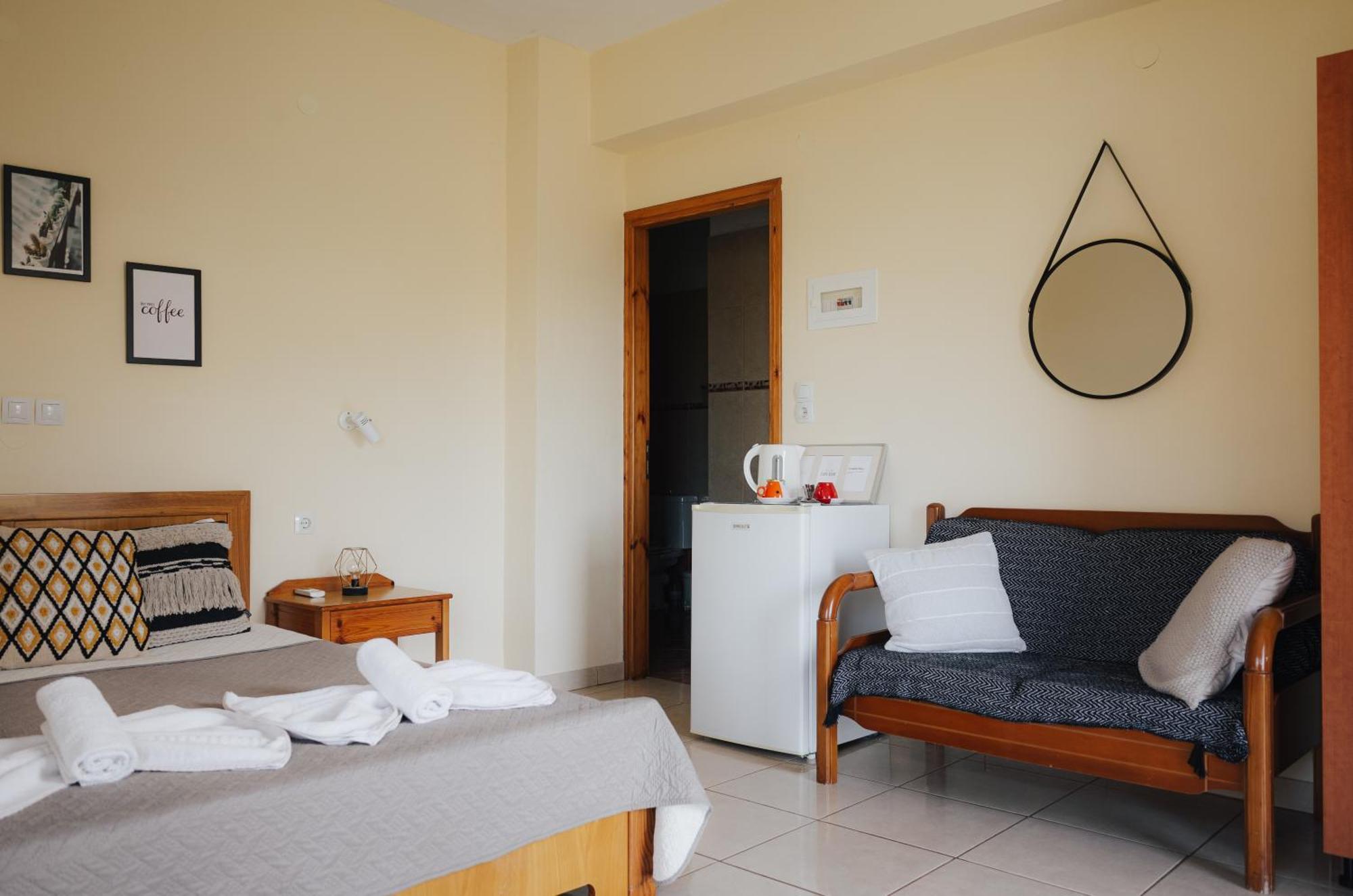 Lefteris Rooms Kambos  Bagian luar foto