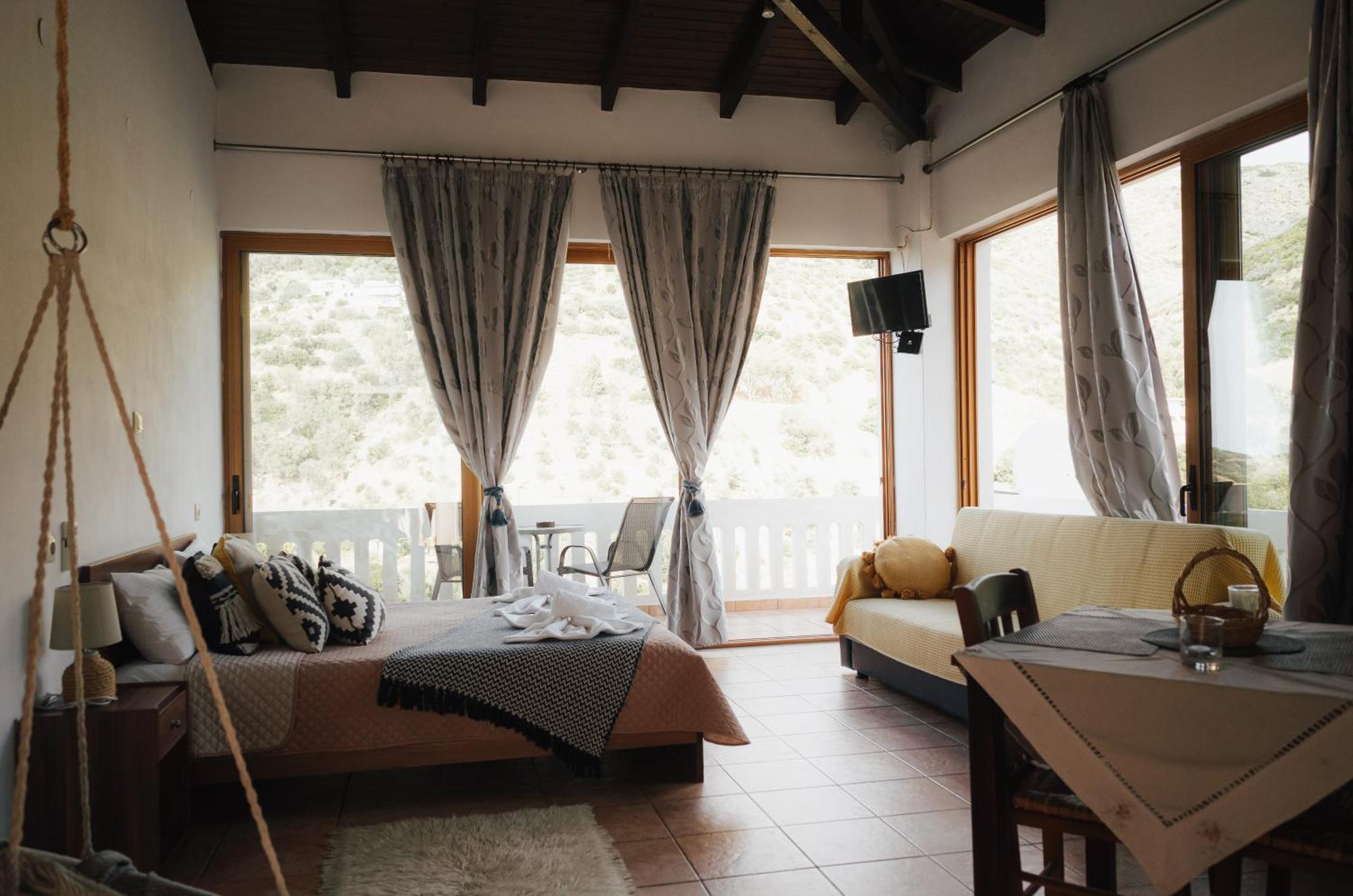 Lefteris Rooms Kambos  Bagian luar foto