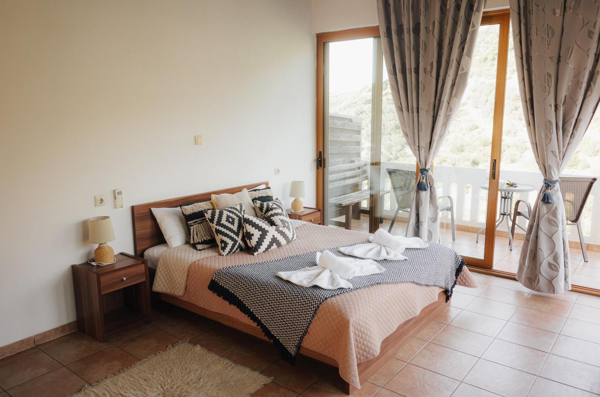 Lefteris Rooms Kambos  Bagian luar foto
